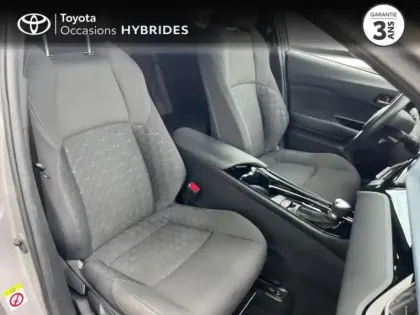 Photo 5 Toyota C-HR  122h Edition 2WD E-CVT MC19