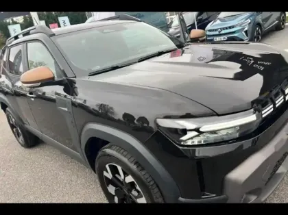 Photo 13 Dacia Duster  1.6 hybrid 140ch Extreme