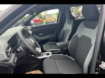 Photo 9 Dacia Duster  1.6 hybrid 140ch Extreme