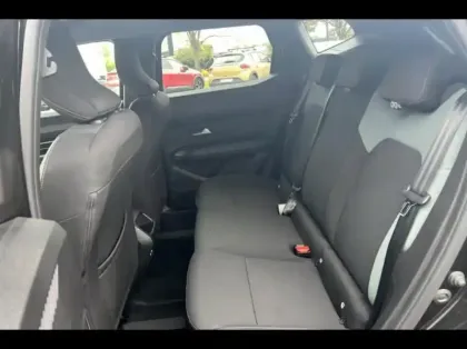 Photo 10 Dacia Duster  1.6 hybrid 140ch Extreme