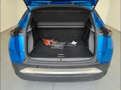 Photo 5 Peugeot 2008  e- 136ch Allure Pack