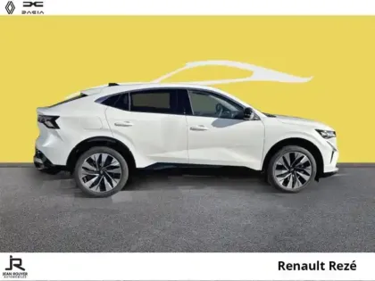 Photo 12 Renault Rafale  1.2 E-Tech full hybrid 200ch Techno