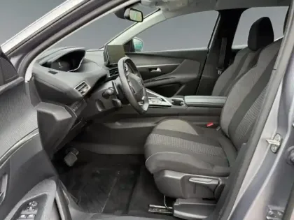 Photo 8 Peugeot 3008  1.2 PureTech 130ch S&S Active EAT8