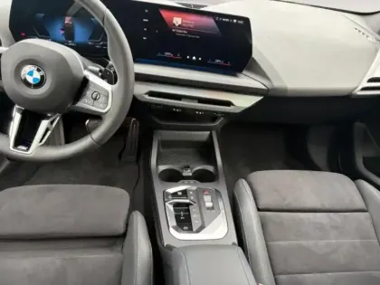 Photo 10 BMW Serie 1 Série 1 120A 170ch M Sport DKG7