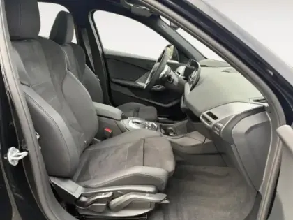 Photo 14 BMW Serie 1 Série 1 120A 170ch M Sport DKG7