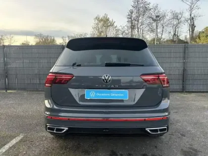 Photo 4 Volkswagen Tiguan  2.0 TDI 150ch R-Line DSG7