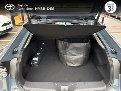 Photo 9 Toyota Prius  Rechargeable 2.0 Hybride Rechargeable 223ch Design (sans toit panoramique)