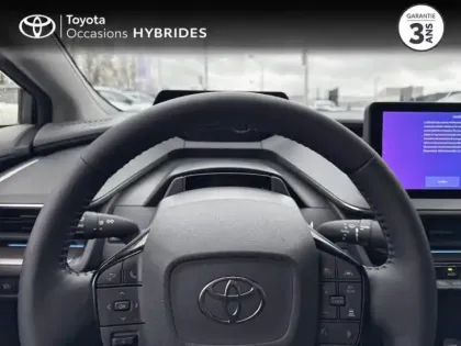 Photo 12 Toyota Prius  Rechargeable 2.0 Hybride Rechargeable 223ch Design (sans toit panoramique)