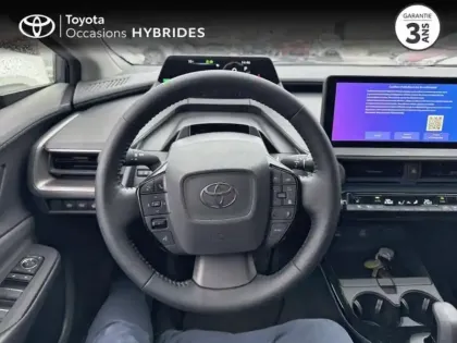 Photo 8 Toyota Prius  Rechargeable 2.0 Hybride Rechargeable 223ch Design (sans toit panoramique)