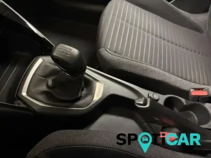 Photo 13 Peugeot 208  1.2 PureTech 75ch S&S Style