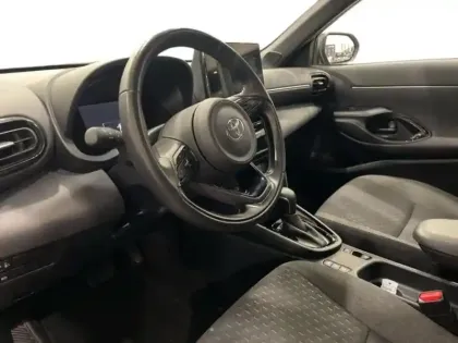 Photo 14 Toyota Yaris  Cross 116h Design MC24