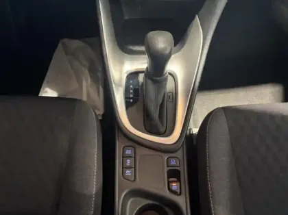 Photo 12 Toyota Yaris  116h Dynamic Business 5p + Programme Beyond Zero Academy MY22