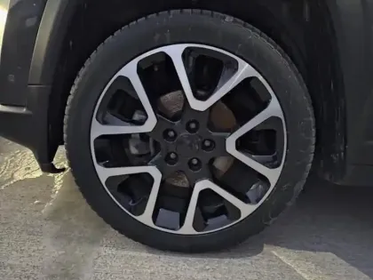 Photo 7 Jeep Compass  1.3 GSE T4 150ch Limited 4x2 BVR6