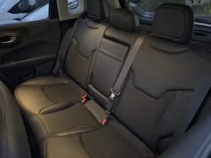 Photo 10 Jeep Compass  1.3 GSE T4 150ch Limited 4x2 BVR6