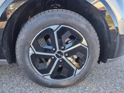 Photo 8 Kia Niro  1.6 GDi 129ch HEV Active DCT6