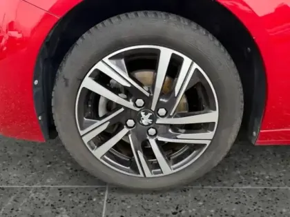 Photo 13 Peugeot 208  1.2 PureTech 100ch S&S Allure EAT8