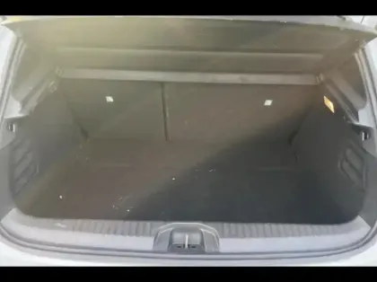 Photo 11 Renault Clio  1.6 E-Tech 145ch full hybrid esprit Alpine - 24