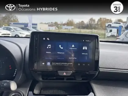 Photo 14 Toyota Yaris  Cross 116h Dynamic MY25