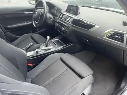 Photo 10 BMW Serie 1 Série 1 116dA 116ch Business Design 5p Euro6c