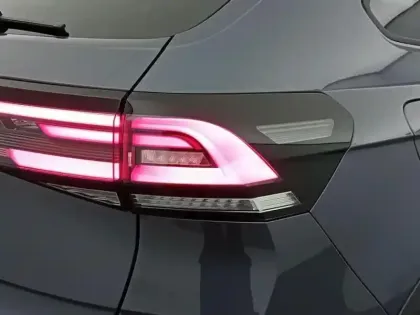 Photo 12 Volkswagen Taigo  1.0 TSI 116ch R-Line Edition DSG7