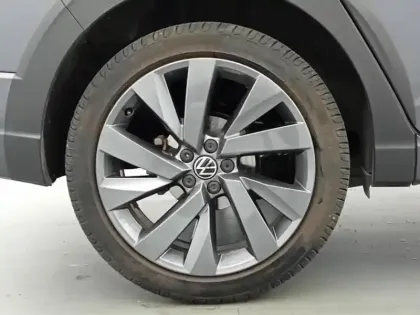 Photo 9 Volkswagen Taigo  1.0 TSI 116ch R-Line Edition DSG7