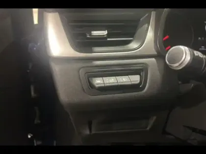 Photo 14 Renault Captur  1.5 Blue dCi 95ch Business