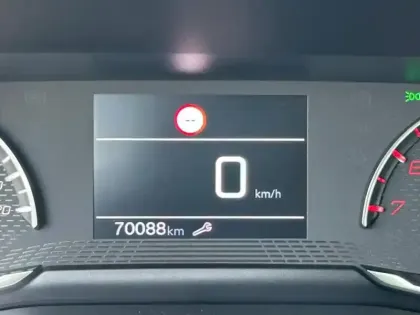 Photo 12 Peugeot 2008  1.2 PureTech 100ch S&S Active