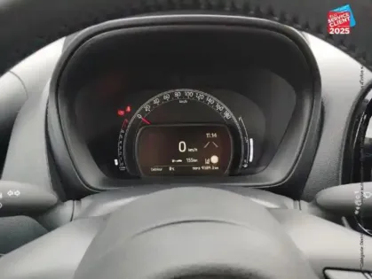 Photo 11 Toyota Aygo  X 1.0 VVT-i 72ch Design