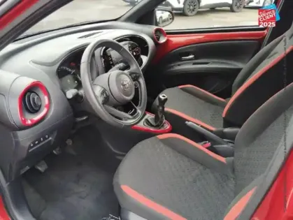 Photo 14 Toyota Aygo  X 1.0 VVT-i 72ch Design