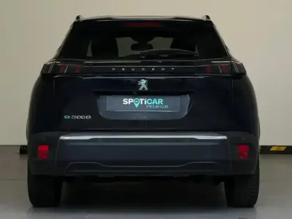 Photo 3 Peugeot 2008  e- 136ch Allure Business