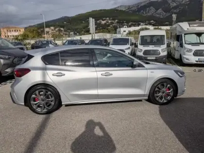 Photo 6 Ford Focus  1.0 Flexifuel mHEV 125ch ST-Line Style