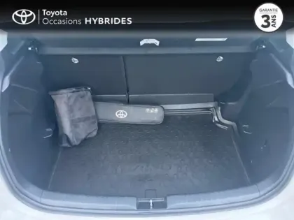 Photo 9 Toyota Yaris  116h Dynamic 5p MC24