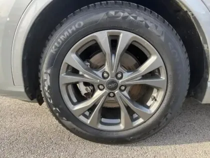 Photo 8 Ford Kuga  2.5 Duratec 190ch FHEV E85 ST-Line BVA