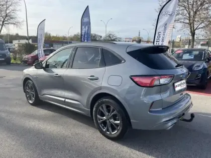 Photo 6 Ford Kuga  2.5 Duratec 190ch FHEV E85 ST-Line BVA