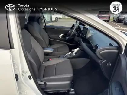 Photo 5 Toyota Yaris  116h Dynamic 5p MY22