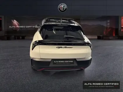 Photo 4 Alfa Romeo Junior  Elettrica 280ch Veloce