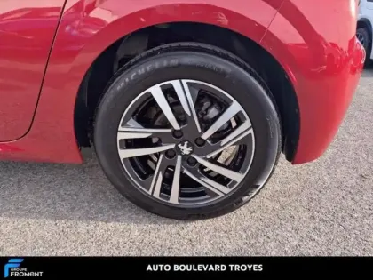 Photo 27 Peugeot 208  1.2 PureTech 100ch S&S Allure  Pack