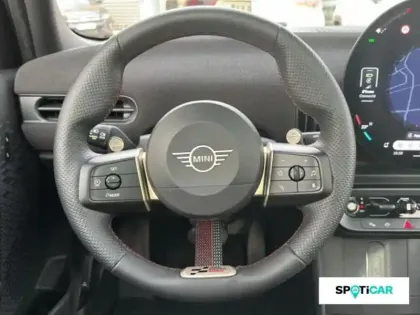 Photo 27 Mini Cooper  5 Portes S 204ch JCW DKG7