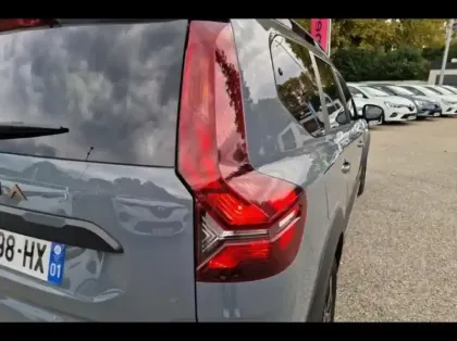 Photo 13 Dacia Jogger  1.6 hybrid 140ch Extreme+ 7 places -24