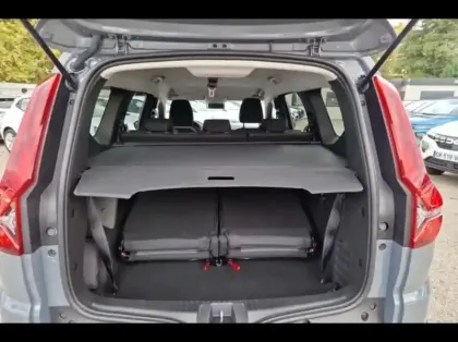 Photo 11 Dacia Jogger  1.6 hybrid 140ch Extreme+ 7 places -24