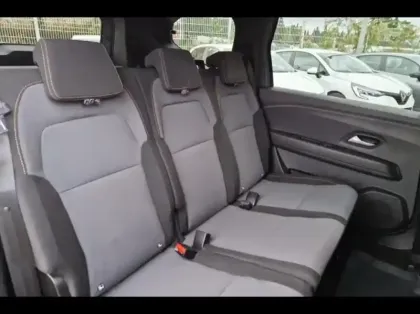 Photo 10 Dacia Jogger  1.6 hybrid 140ch Extreme+ 7 places -24