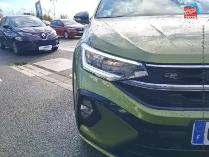 Photo 12 Volkswagen Taigo  1.5 TSI 150ch R-Line DSG7 GPS Camera