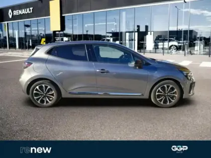 Photo 6 Renault Clio  1.6 E-Tech 145ch full hybrid Techno - 24