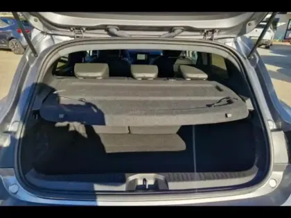 Photo 11 Renault Clio  1.6 E-Tech 145ch full hybrid Techno - 24