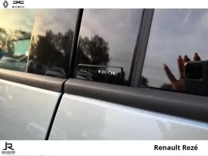 Photo 13 Renault Espace  1.2 E-Tech full hybrid 200ch esprit Alpine 7 places - 25