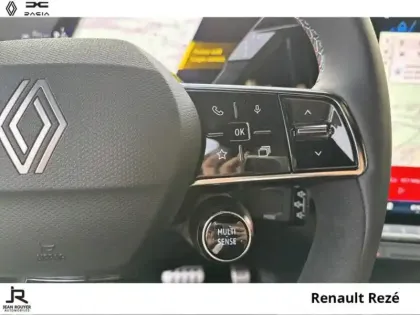 Photo 9 Renault Espace  1.2 E-Tech full hybrid 200ch esprit Alpine 7 places - 25