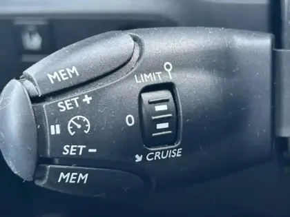 Photo 10 Citroën C3  PureTech 82ch Feel S&S E6.d