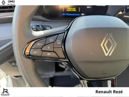 Photo 10 Renault Master  CCb E-TECH EV52 F3500 L2