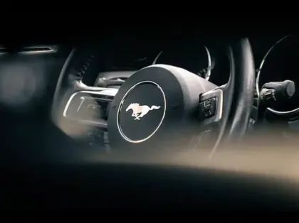 Photo 7 Ford Mustang Gén. VI Ph1 V8 GT 2