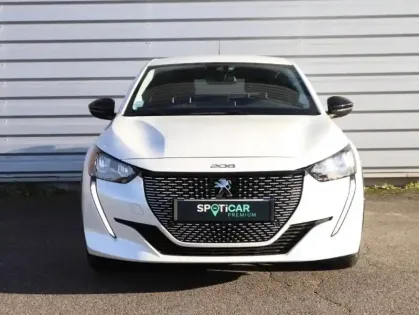 Photo 1 Peugeot 208  e- 136ch Allure Pack